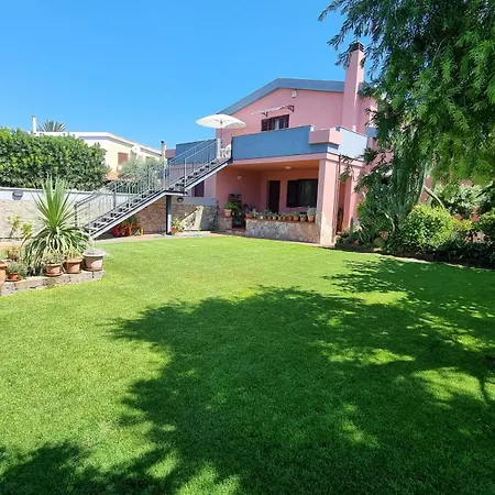 La Casa Delle Rose Su Forti